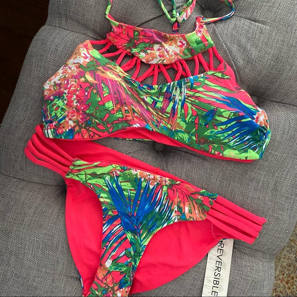 Reversible Bikini - Picture 2 of 6